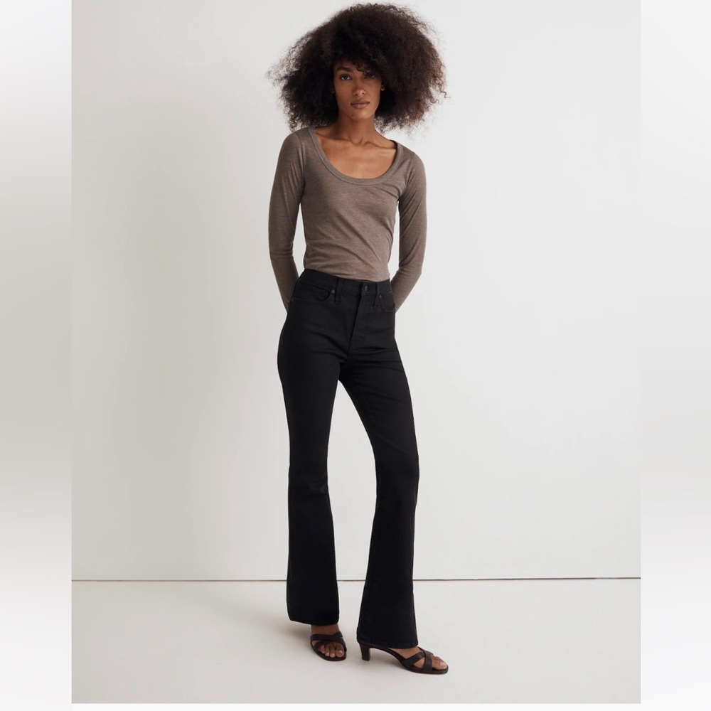 Madewell Petite Skinny Flare Jean in Black Frost